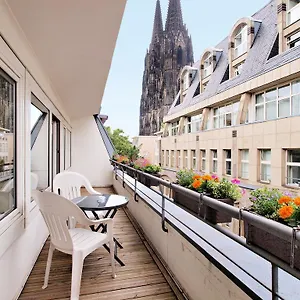 Callas Am Dom Otel