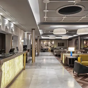 Titanic Comfort Mitte 3* Berlín