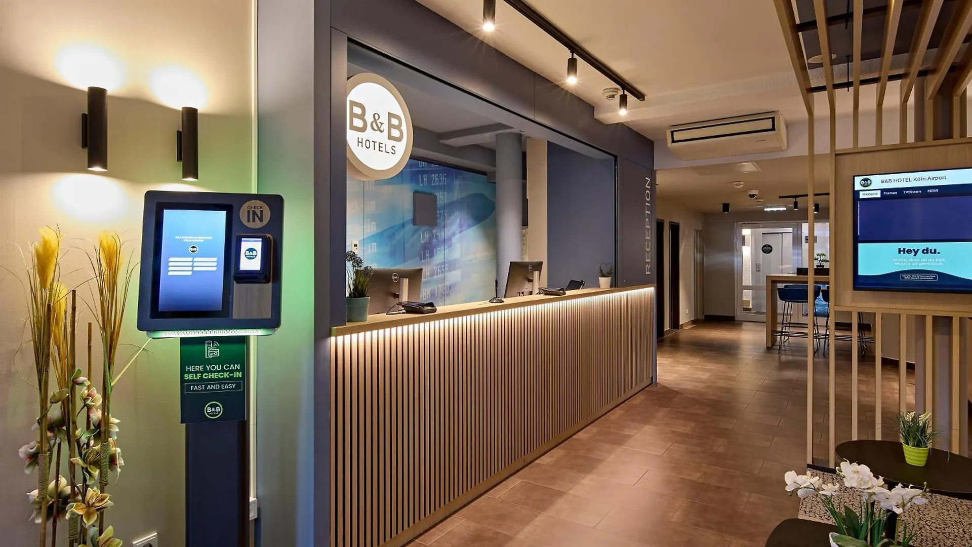 B&B Hotel Koeln-Airport Alemania